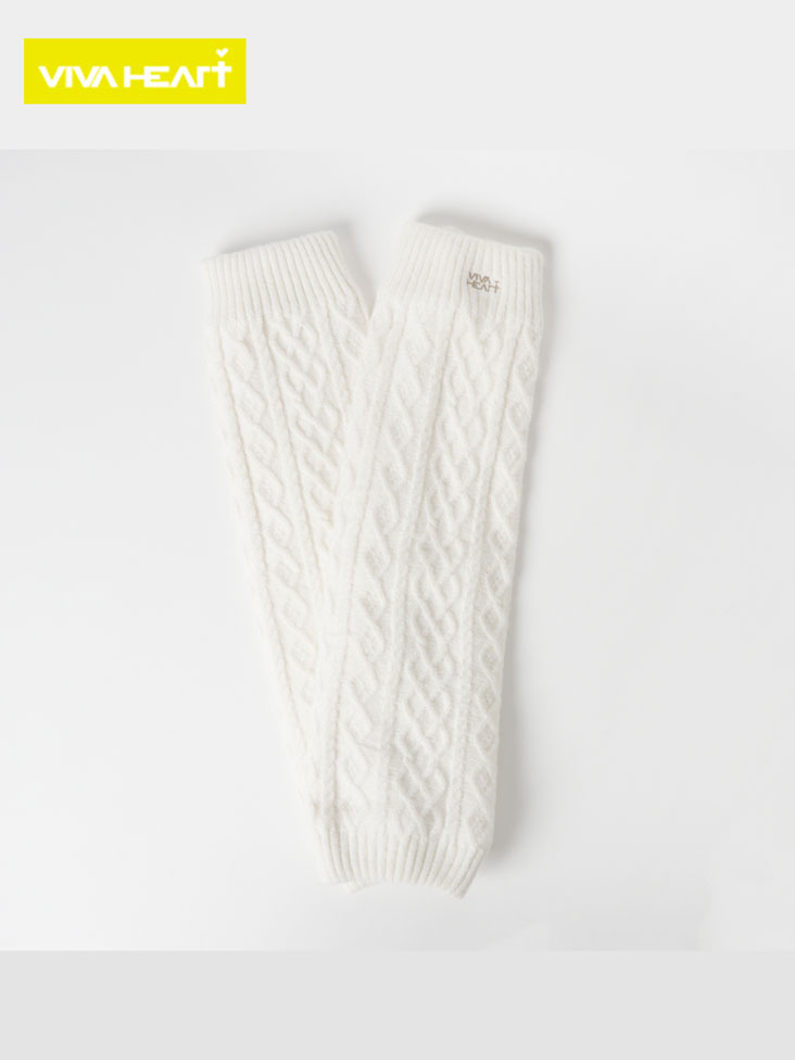 VIVA HEART(ビバハート)ケーブル編み 裏ボア レッグウォーマー